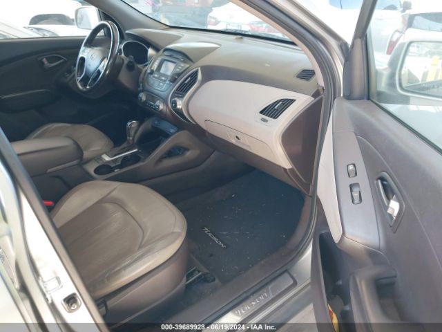 KM8JUCAG0EU889674 Hyundai Tucson Limited