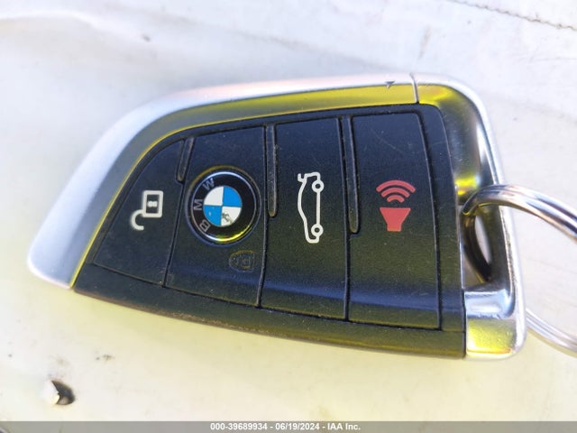 BMW X1 Xdrive28i 2016 WBXHT3Z38G4A51585 Image 11