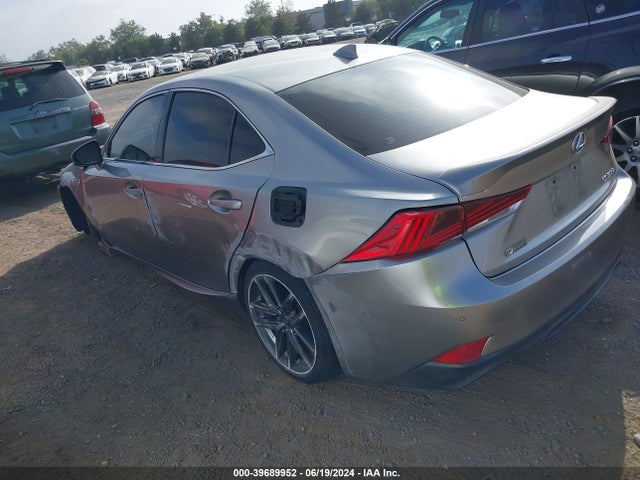 Lexus IS 300 2018 JTHBA1D28J5070212 Image 3