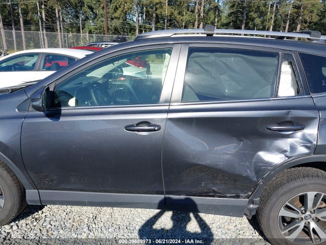 Toyota Rav4 Xle 2017 JTMRFREV5HD203291 Image 14