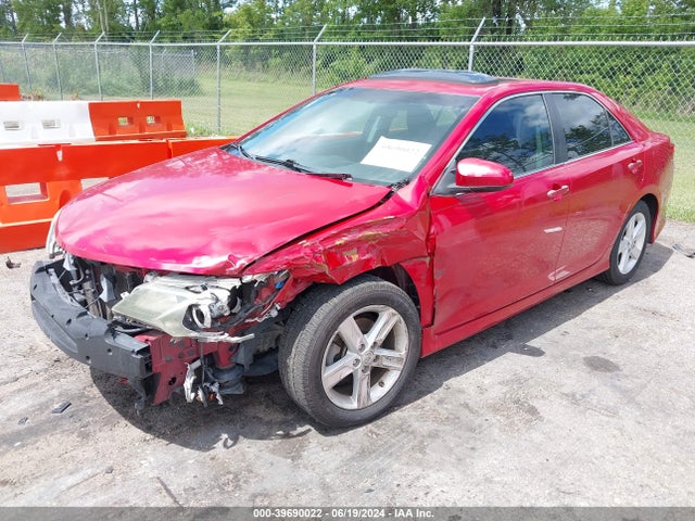 Toyota CAMRY SE 2014 4T1BF1FK6EU758751 Image 2