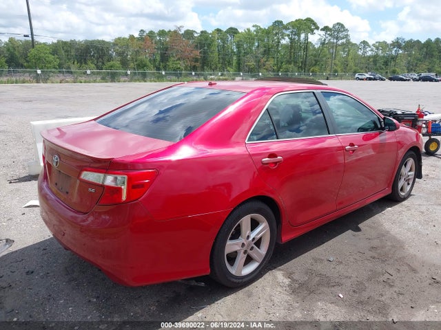 Toyota CAMRY SE 2014 4T1BF1FK6EU758751 Image 4