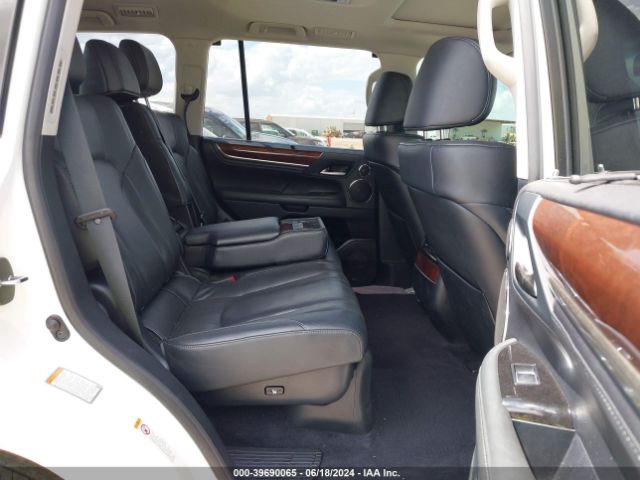 JTJHY7AX6G4197918 Lexus LX 570