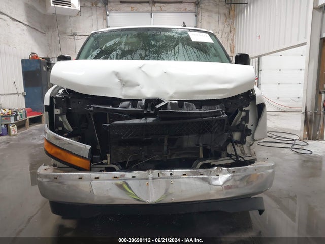 Chevrolet Express 3500 Lt 2018 1GAZGPFG6J1267888 Image 13
