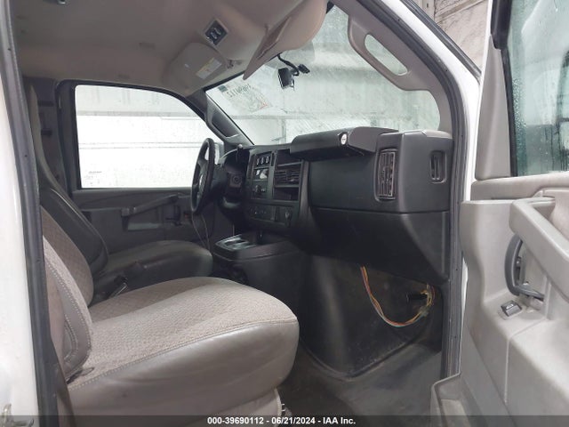 Chevrolet Express 3500 Lt 2018 1GAZGPFG6J1267888 Image 5
