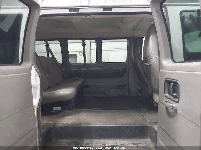 Chevrolet Express 3500 Lt 2018 1GAZGPFG6J1267888 Image 8