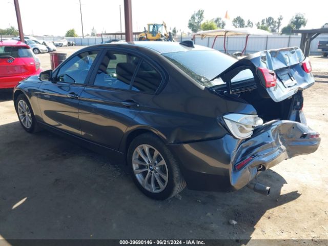 WBA8A9C59GK618490 BMW 320i