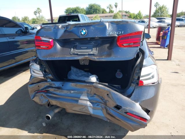 WBA8A9C59GK618490 BMW 320i