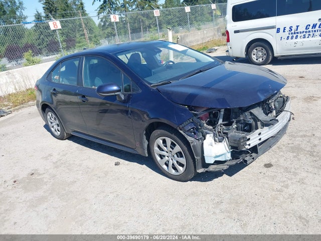 Toyota COROLLA LE 2021 5YFEPMAE6MP256268 main image