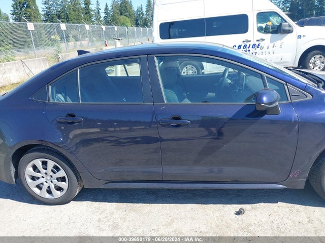 Toyota COROLLA LE 2021 5YFEPMAE6MP256268 Image 13