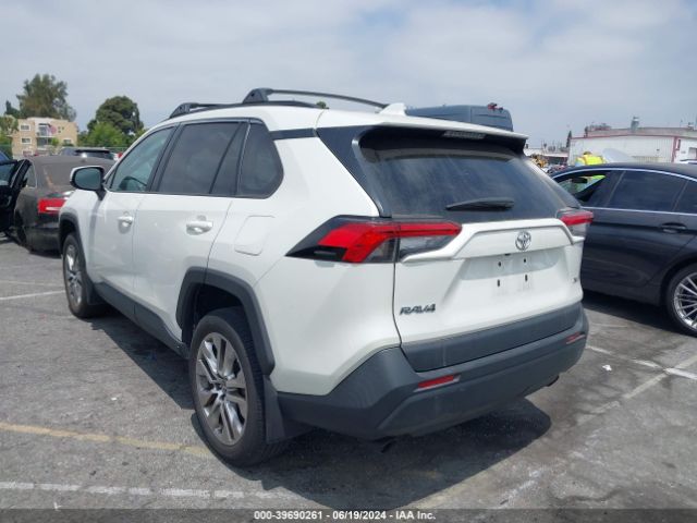 2T3C1RFV1NW220557 Toyota Rav4 Xle Premium