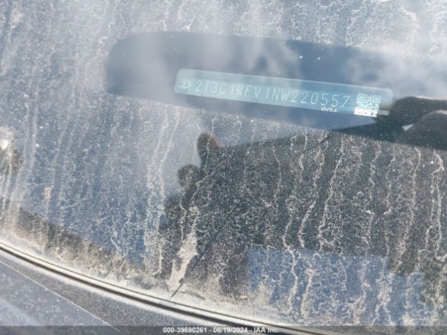 2T3C1RFV1NW220557 Toyota Rav4 Xle Premium