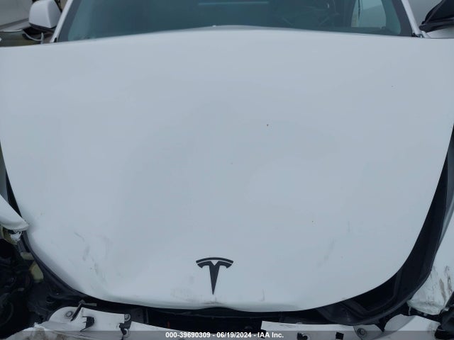 5YJ3E1EA5JF044343 Tesla Model 3 Long Range/mid Range