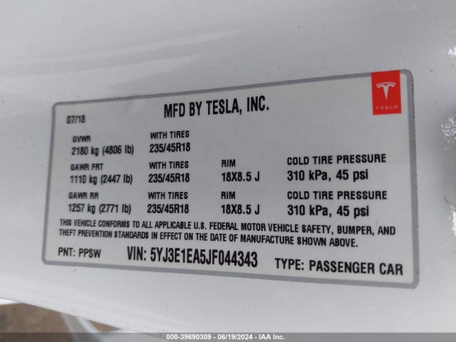 5YJ3E1EA5JF044343 Tesla Model 3 Long Range/mid Range