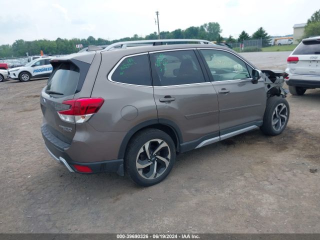 JF2SKARC2NH436722 Subaru Forester Touring