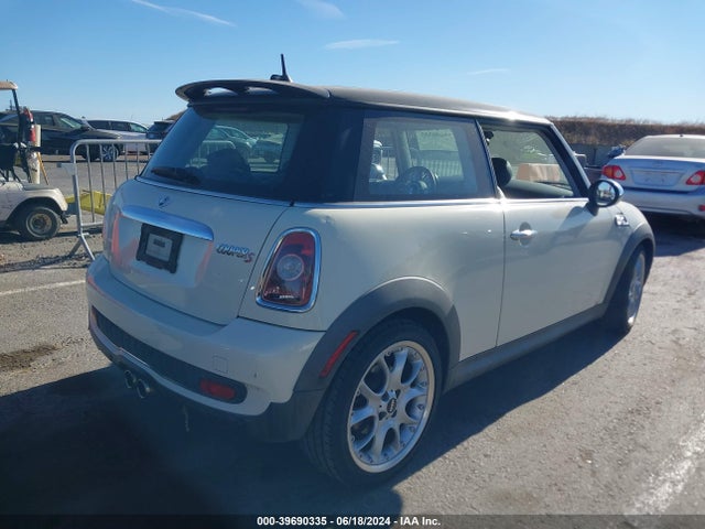 2008 MINI COOPER S WMWMF73578TV35222 Photo 3