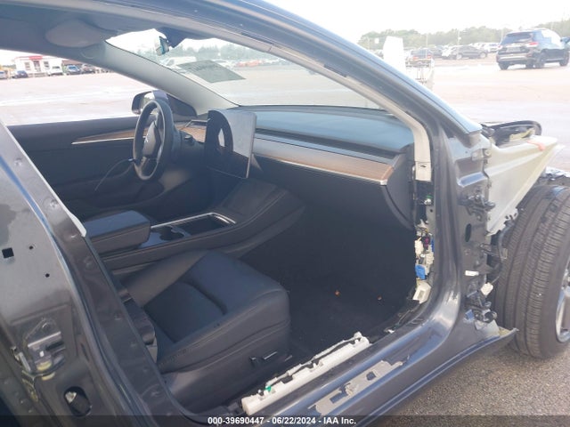 Tesla Model 3 Rear-wheel Drive 2023 5YJ3E1EAXPF711559 Image 5