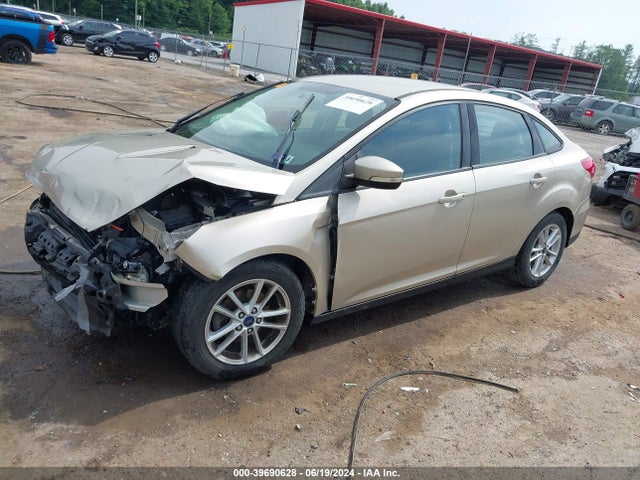 1FADP3F20HL237823 Ford FOCUS SE