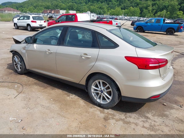 1FADP3F20HL237823 Ford FOCUS SE