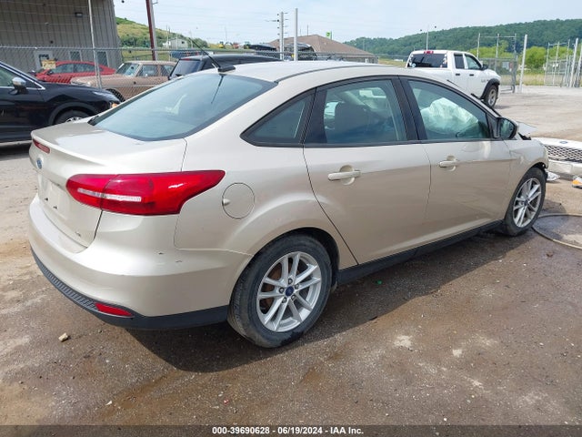 1FADP3F20HL237823 Ford FOCUS SE