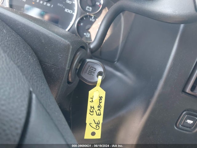 Chevrolet Express 2500 Work Van 2019 1GCWGAFGXK1222946 Image 11