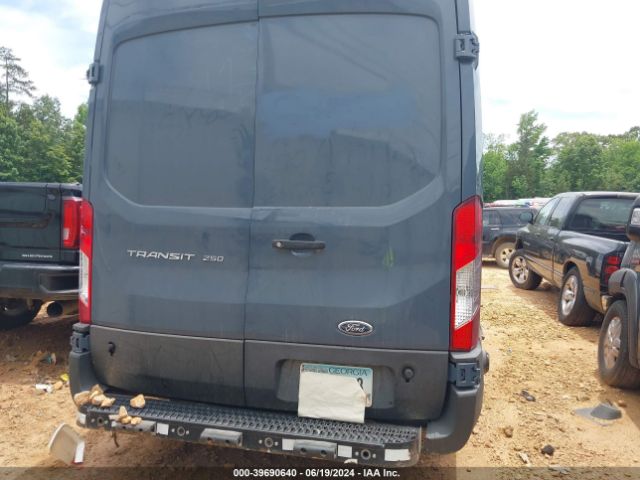 1FTBR3X80LKA53348 Ford Transit-250 Cargo Van