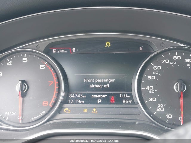 WAUKMAF41JA082228 Audi A4 2.0t Tech Ultra Premium/2.0t Ultra Premium