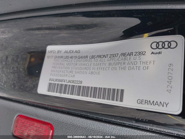 WAUKMAF41JA082228 Audi A4 2.0t Tech Ultra Premium/2.0t Ultra Premium