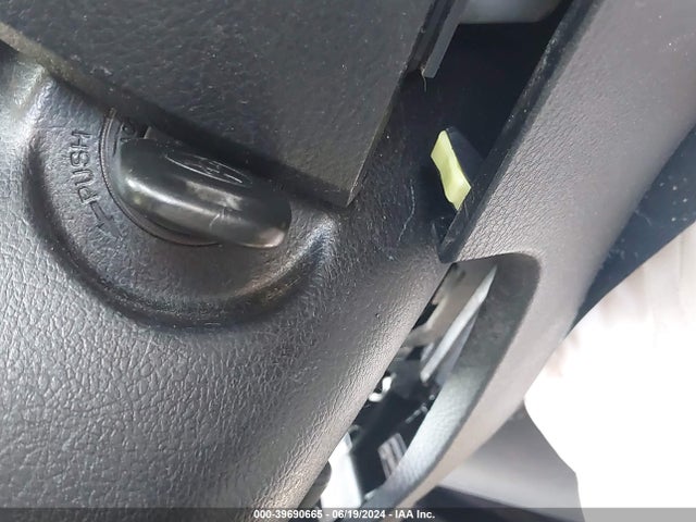 5TFBY5F12HX610578 Toyota Tundra Limited 5.7l V8