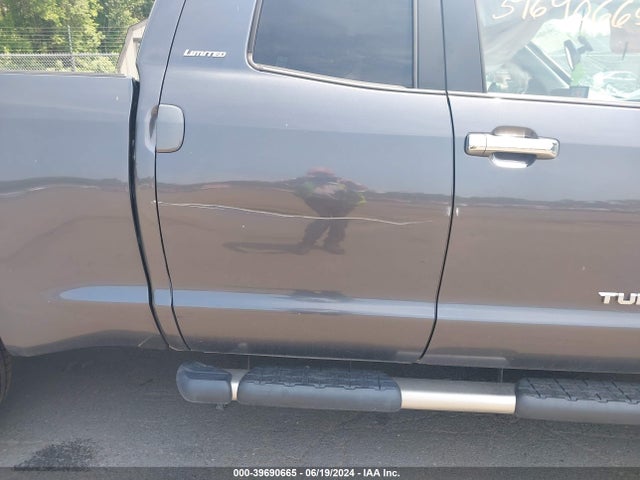 5TFBY5F12HX610578 Toyota Tundra Limited 5.7l V8