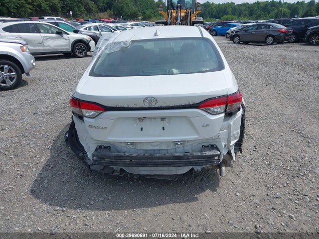 Toyota COROLLA LE 2022 5YFEPMAE6NP323968 Image 16