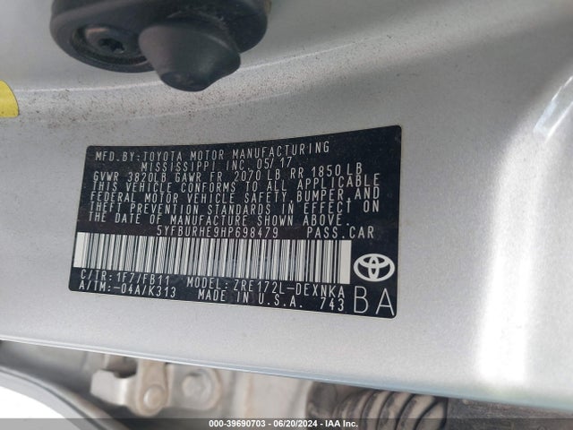 Toyota COROLLA LE 2017 5YFBURHE9HP698479 Image 9