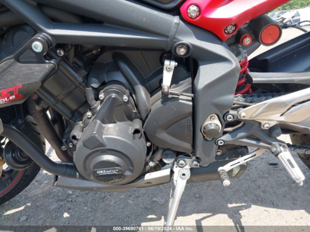 2014 TRIUMPH MOTORCYCLE STREET TRIPLE SMTL03NE2ET629348 Photo 8