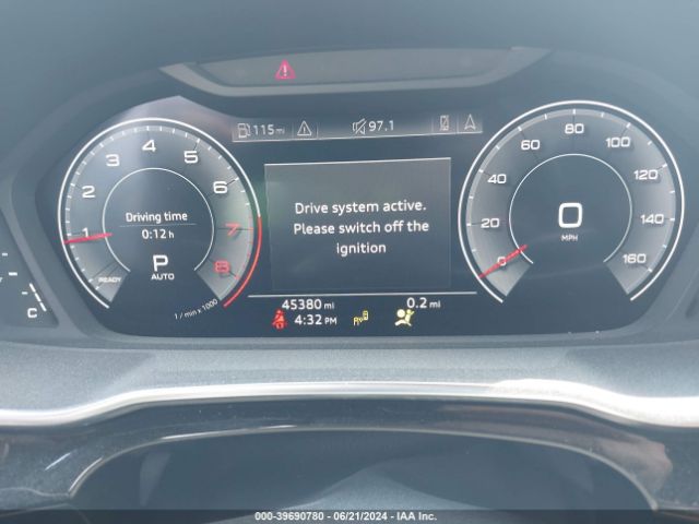 WA1BECF36K1086130 Audi Q3 2.0t Premium
