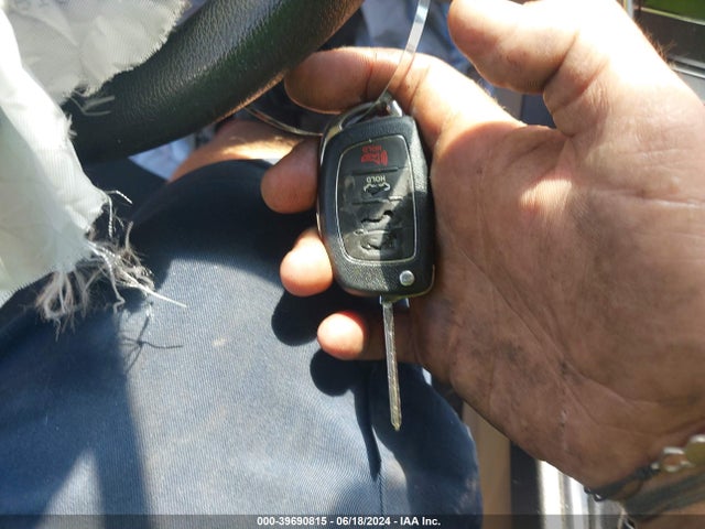 Hyundai SONATA SE 2017 5NPE24AF7HH513125 Image 11