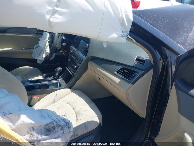 Hyundai SONATA SE 2017 5NPE24AF7HH513125 Image 5