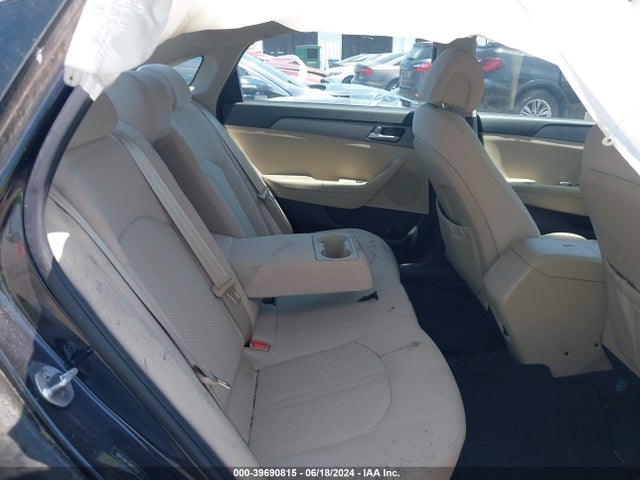 Hyundai SONATA SE 2017 5NPE24AF7HH513125 Image 8