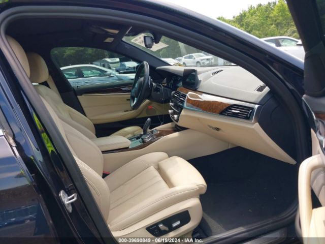 WBAJA7C50JWC77036 BMW 530i Xdrive