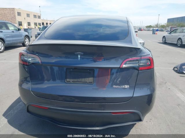 7SAYGDEF8NF507226 Tesla Model Y Performance Dual Motor All-wheel Drive