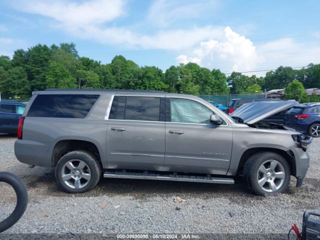 1GNSKHKC3KR295660 Chevrolet Suburban Lt