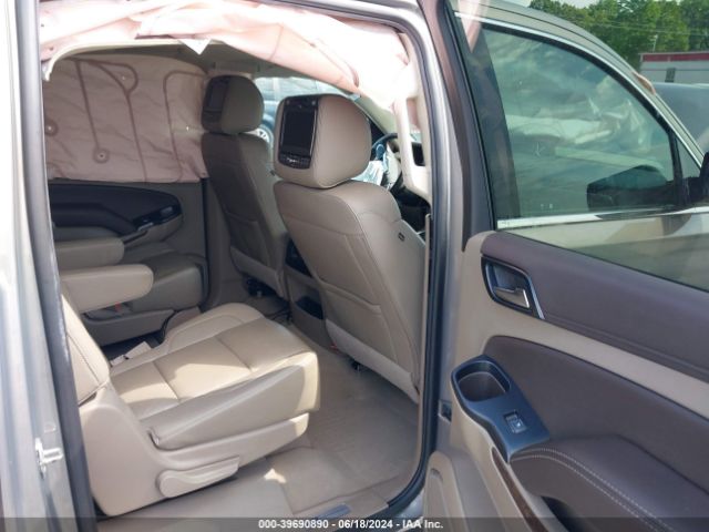 1GNSKHKC3KR295660 Chevrolet Suburban Lt