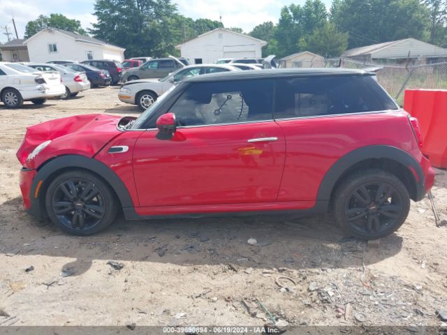 WMWXP5C52GT739889 Mini Hardtop Cooper