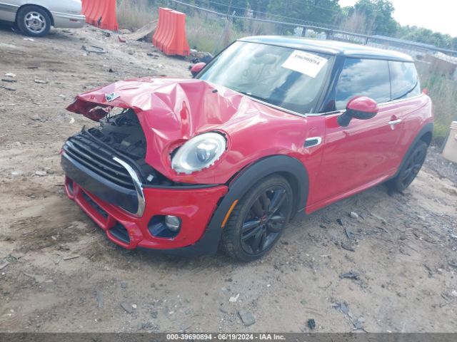 WMWXP5C52GT739889 Mini Hardtop Cooper