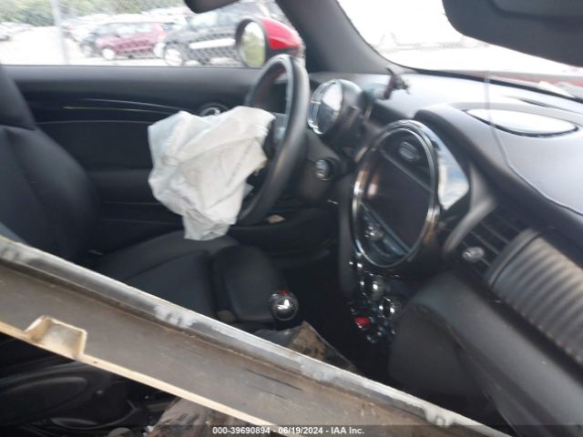 WMWXP5C52GT739889 Mini Hardtop Cooper