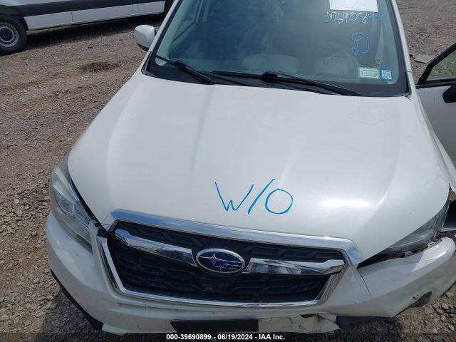 Subaru Forester 2.5i Premium 2017 JF2SJAEC8HH416651 Image 10