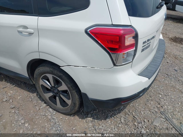 Subaru Forester 2.5i Premium 2017 JF2SJAEC8HH416651 Image 21