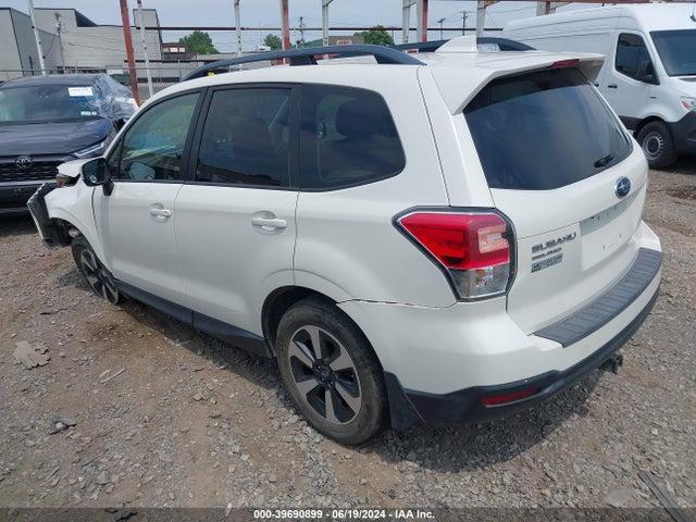 Subaru Forester 2.5i Premium 2017 JF2SJAEC8HH416651 Image 3