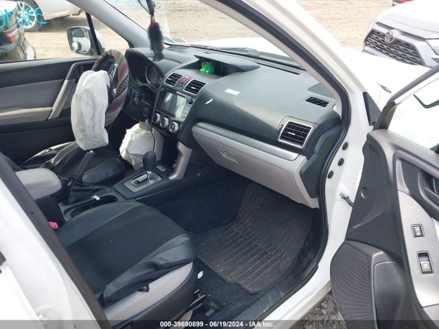 Subaru Forester 2.5i Premium 2017 JF2SJAEC8HH416651 Image 5