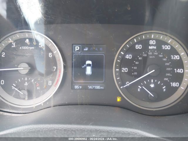 KM8J33A4XHU528420 Hyundai TUCSON SE