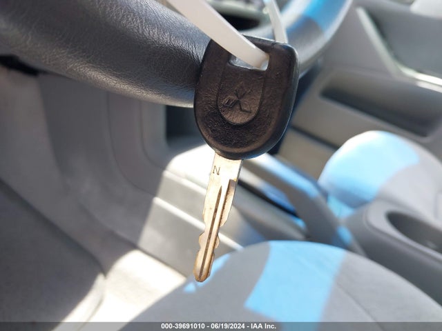 2003 MITSUBISHI GALANT 4A3AA46G23E085442 Photo 10